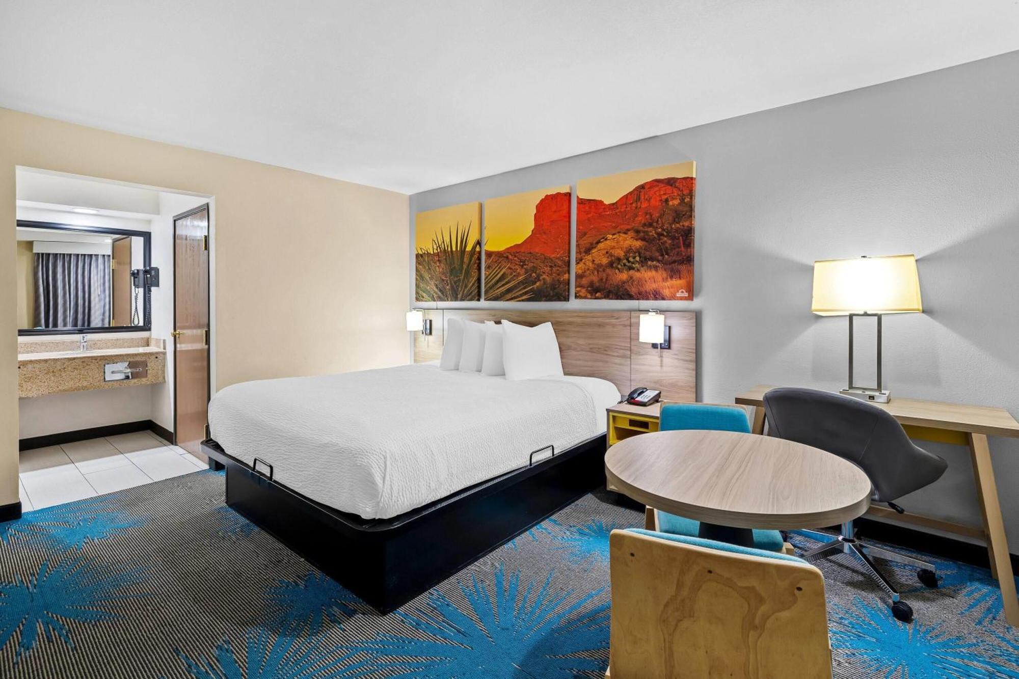 Days Inn By Wyndham Tucson Airport Exterior photo